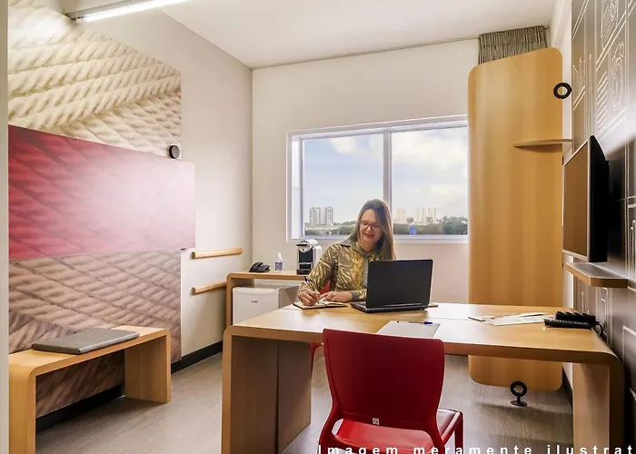 Ibis Styles Curitiba Centro Civico Hotel